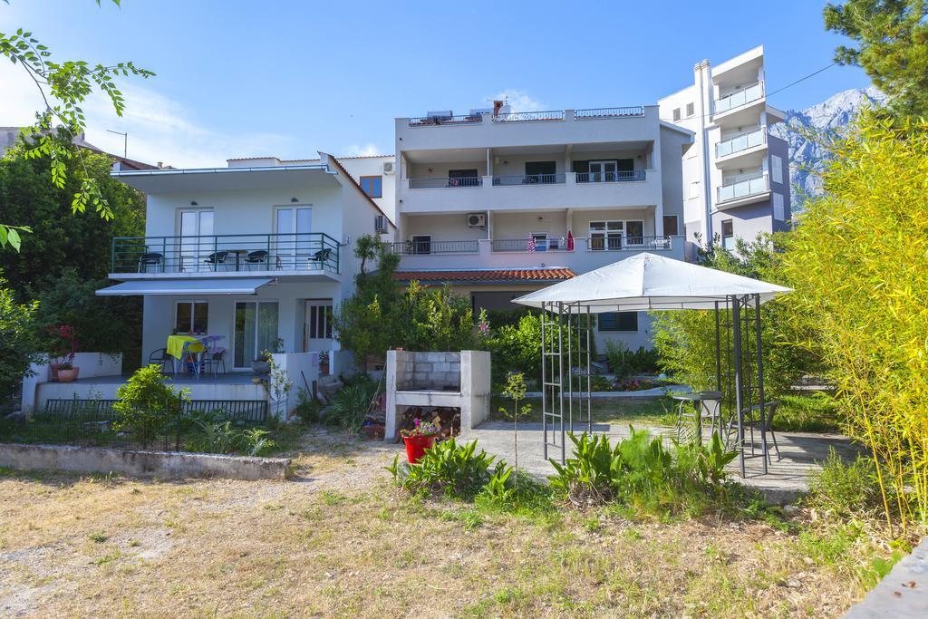 Meri Apartments - Puharic Makarska Eksteriør billede