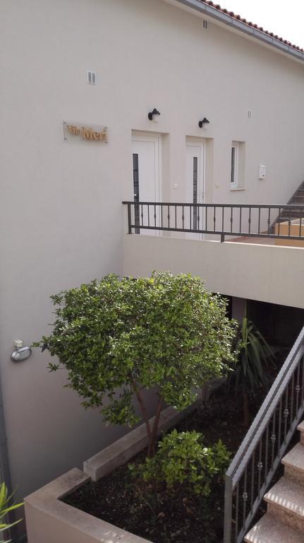 Meri Apartments - Puharic Makarska Eksteriør billede